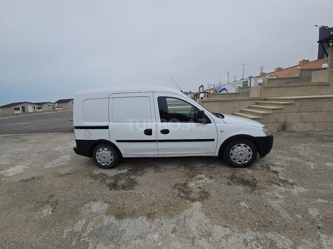 Opel Combo-4