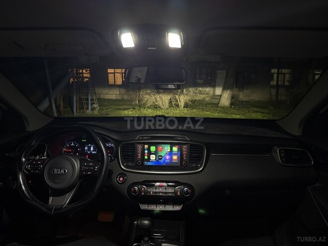 Kia Sorento-5