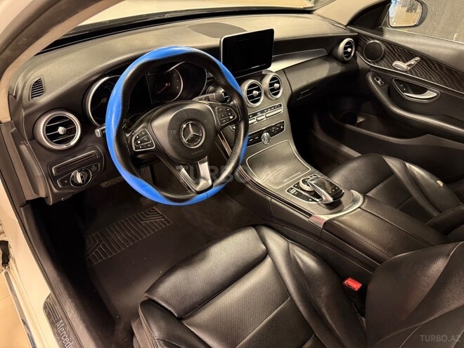 Mercedes C 300-8