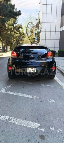 Hyundai Veloster-5