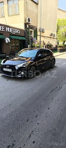 Hyundai Veloster-6