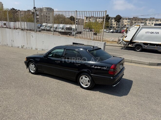 Mercedes C 200-2