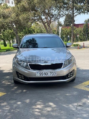Kia Optima-1