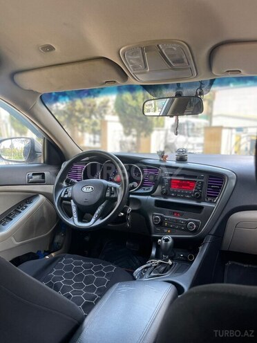 Kia Optima-7
