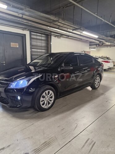 Kia Rio-2