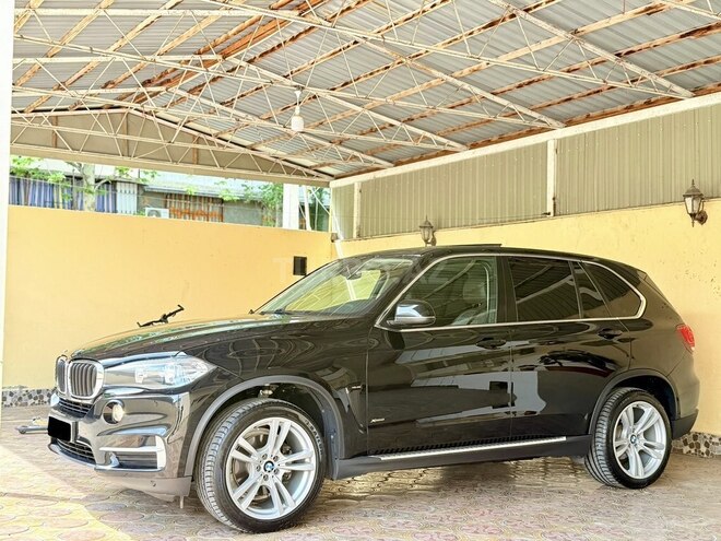 BMW X5-6