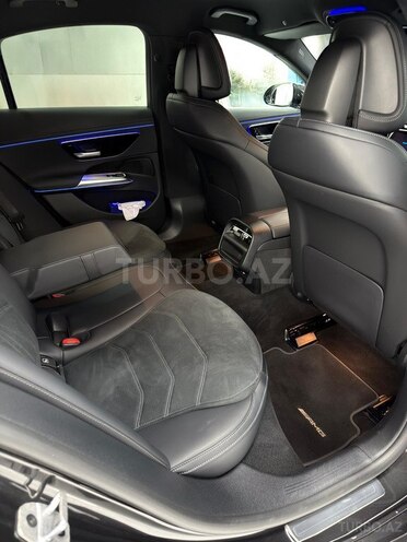 Mercedes E 300 e 2024, 25,000 km - 2.0 l - Bakı