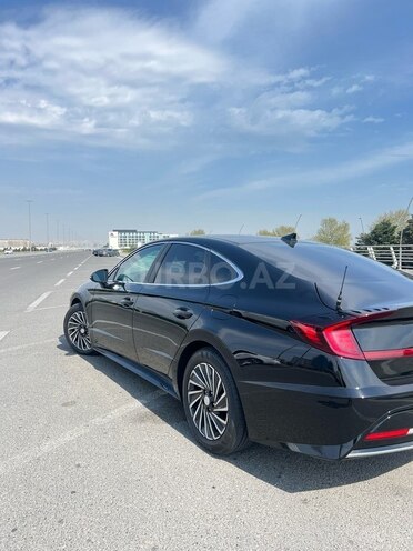 Hyundai Sonata-3