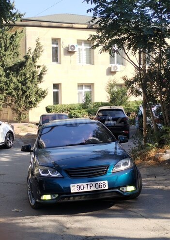 Daewoo Gentra-11