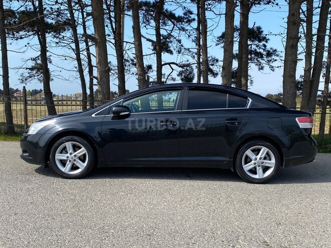 Toyota Avensis-4