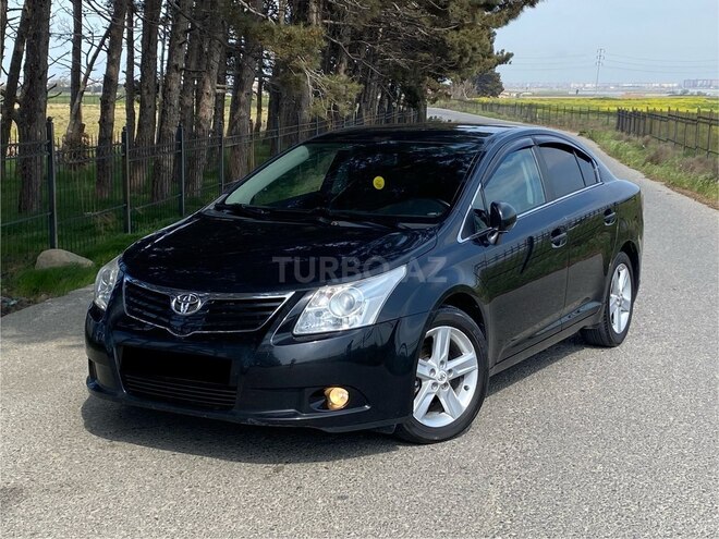 Toyota Avensis-2
