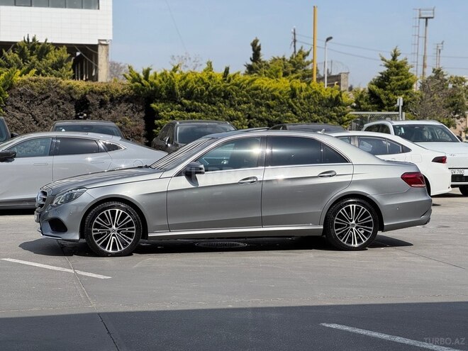 Mercedes E 250-13