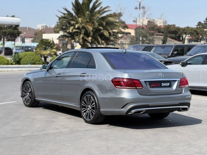 Mercedes E 250-9