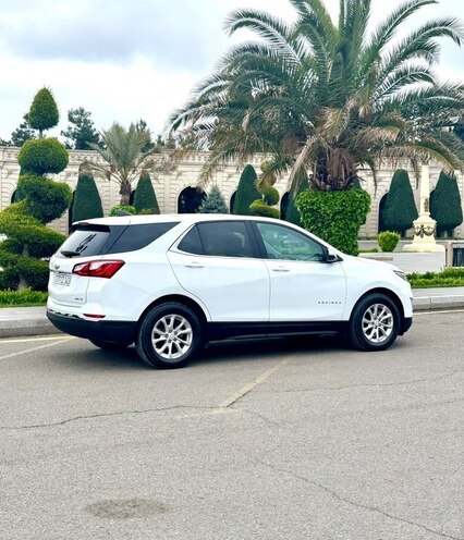 Chevrolet Equinox-7