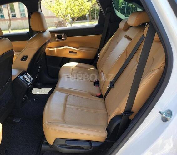 Kia Sorento-11