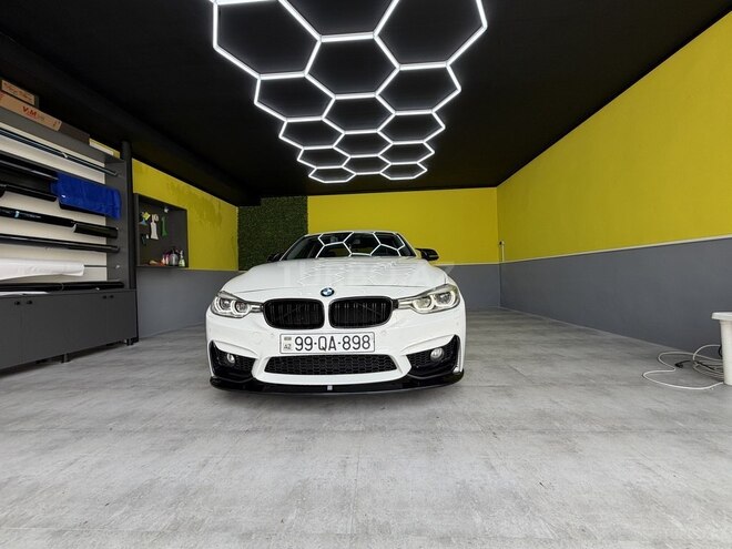 BMW 320d-2