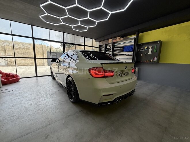 BMW 320d-14