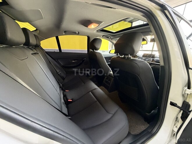 BMW 320d-17