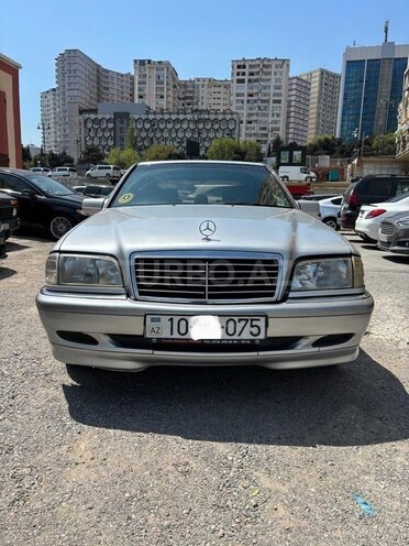 Mercedes C 250-1