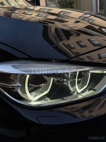 BMW 330-8
