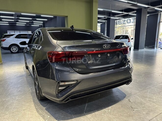 Kia Forte-3