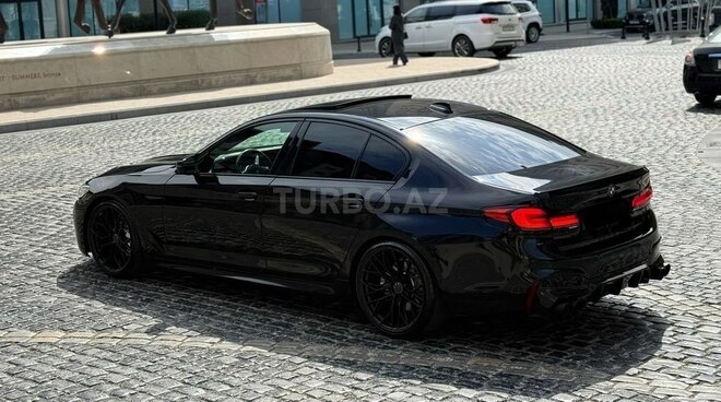 BMW 530-5