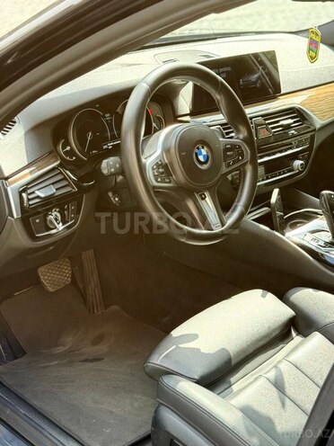 BMW 530-9