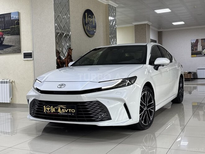 Toyota Camry-3
