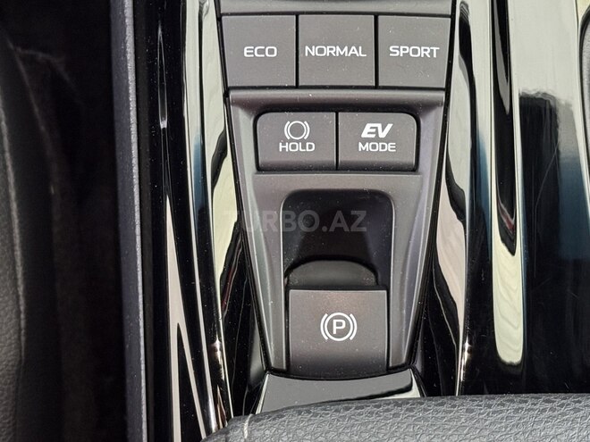 Toyota Camry-19