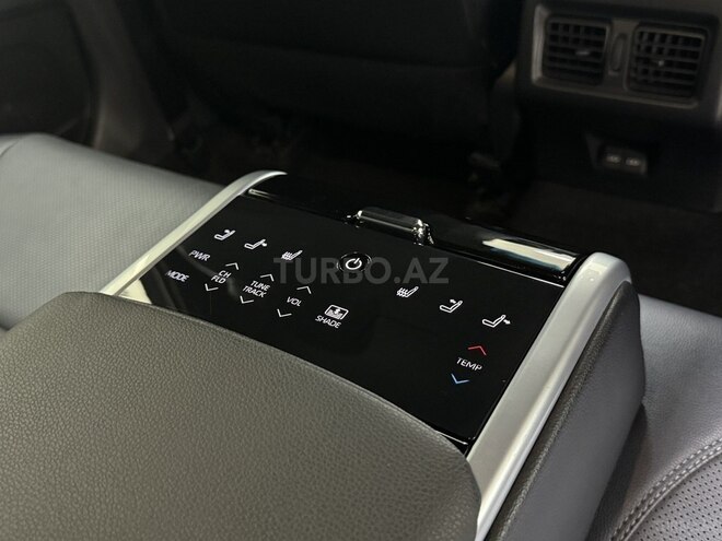 Toyota Camry-17