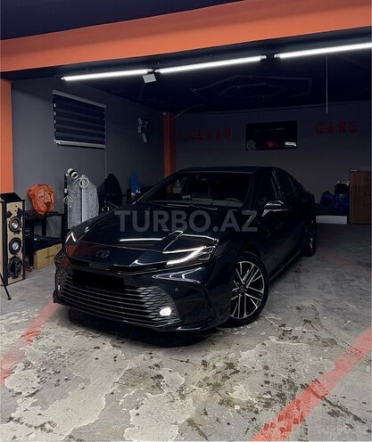 Toyota Camry-3