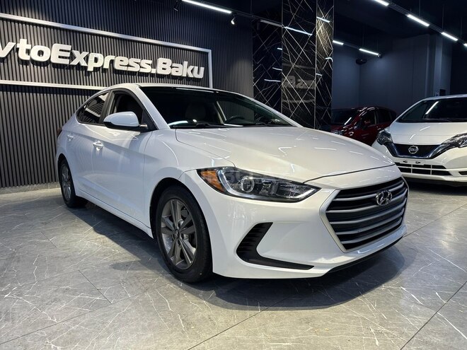 Hyundai Elantra-7