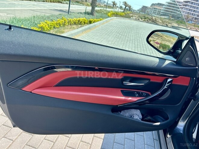 BMW M4-13