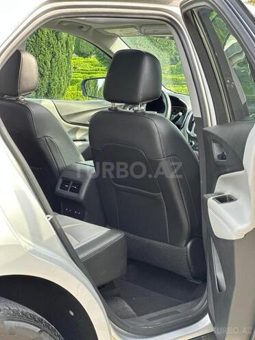 Chevrolet Equinox-8