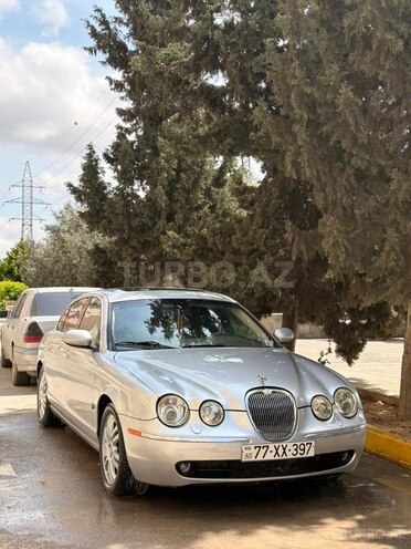 Jaguar S-Type-1