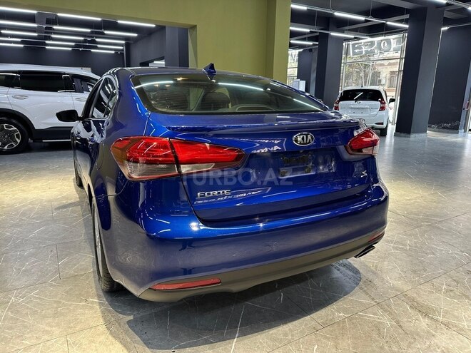 Kia Forte-2