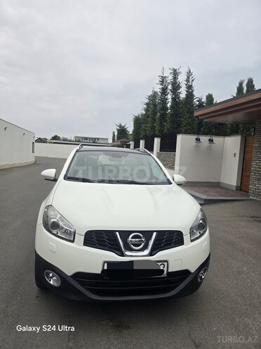 Nissan Qashqai-1