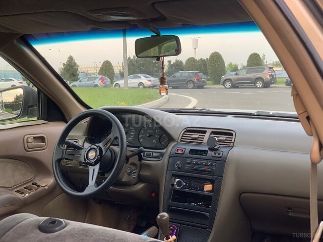Nissan Maxima-8