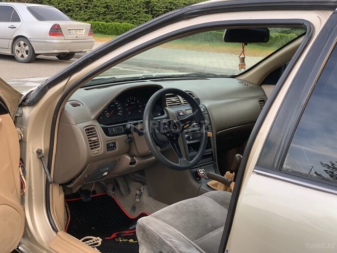 Nissan Maxima-6