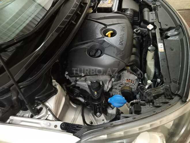 Kia Cerato-13