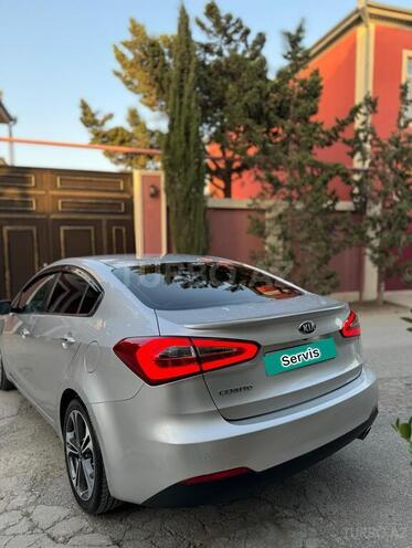 Kia Cerato-15