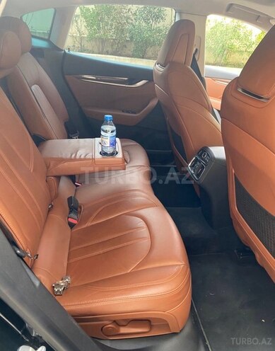 Maserati Levante S-6