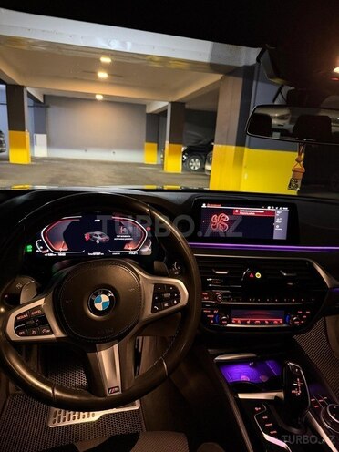 BMW 520-8
