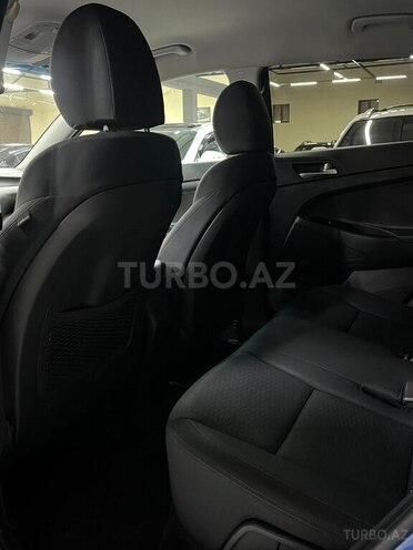 Hyundai Tucson-14