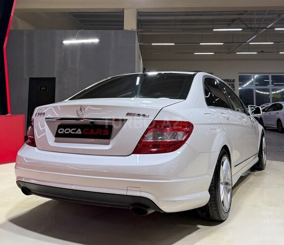 Mercedes C 300-10