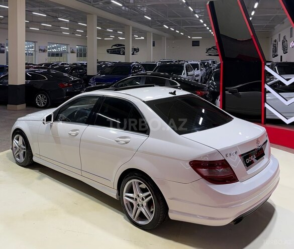 Mercedes C 300-7