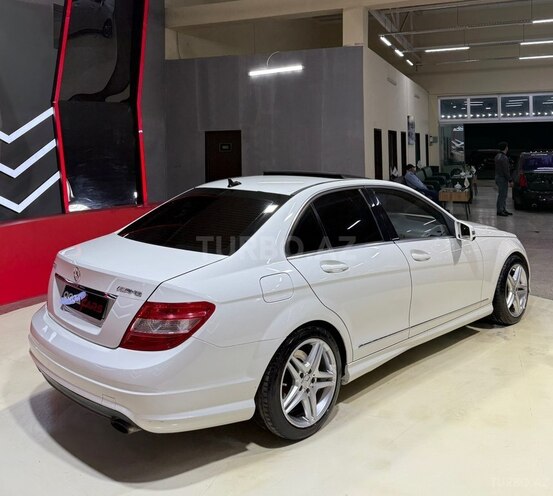 Mercedes C 300-8