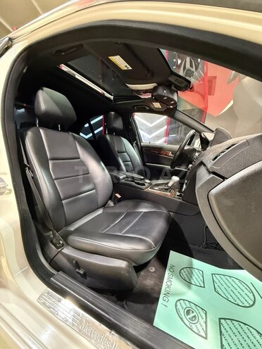 Mercedes C 300-14