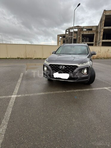 Hyundai Santa Fe-1