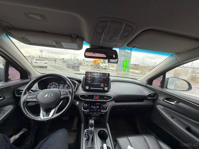 Hyundai Santa Fe-10